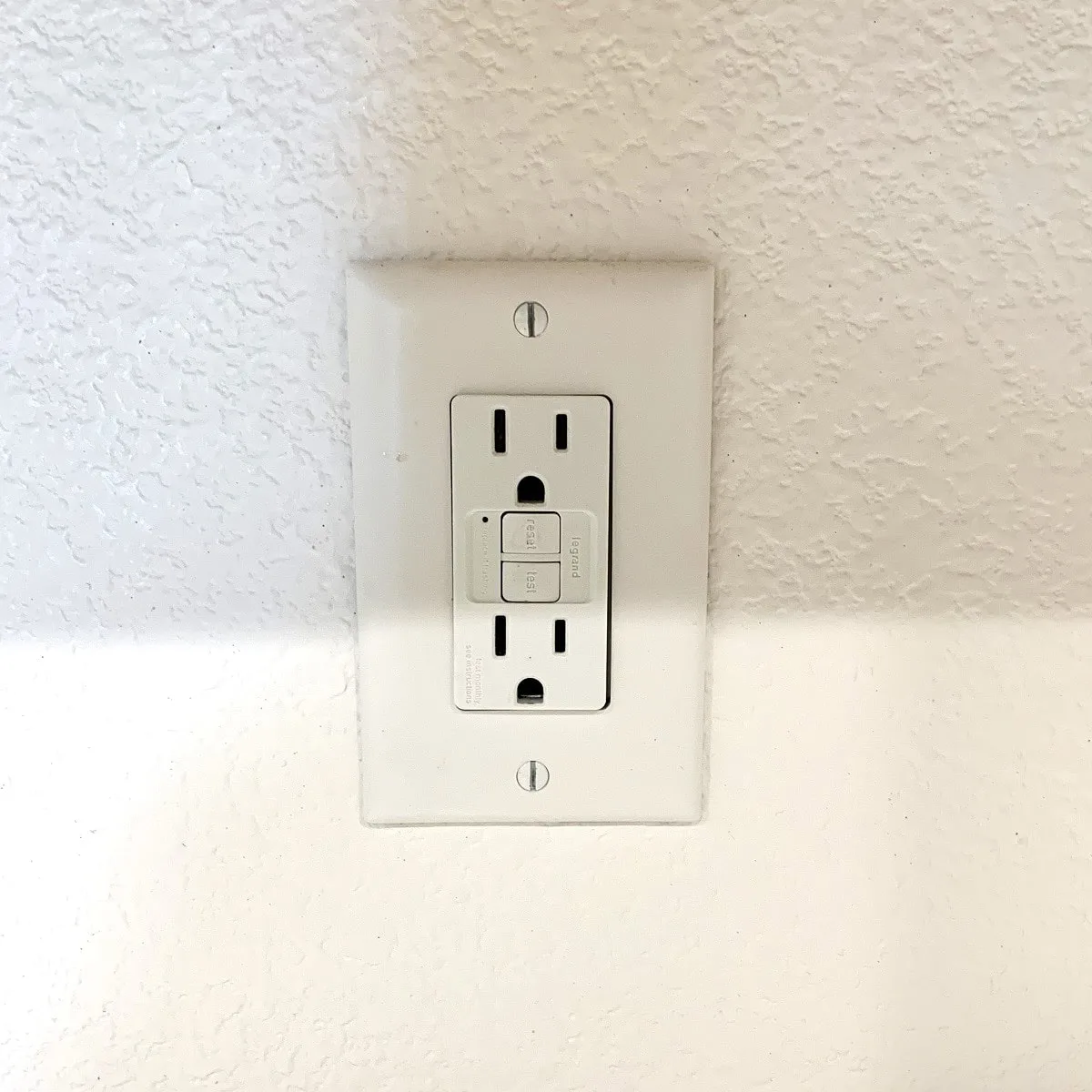 performed an outlets repair